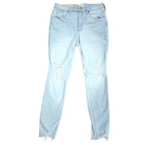 Universal Thread High Rise Distressed Skinny Jeans Light‎ Wash Size 8